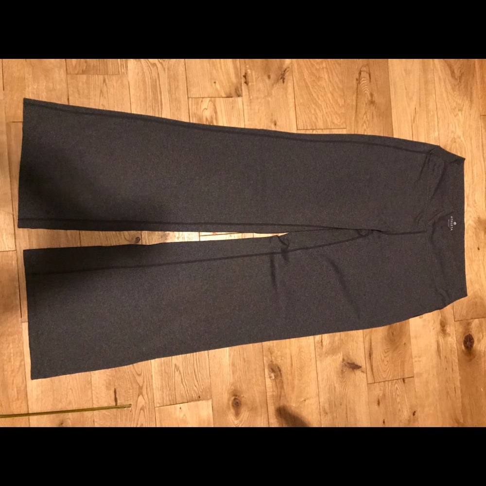 Athleta Fusion Pants women’s medium
